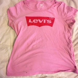 Levi t shirt